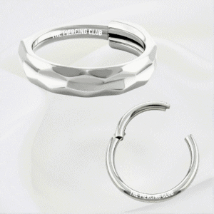 Aro, argolla doble facetado textura / Helix, Conch, Lóbulo piercing, titanio grado implante