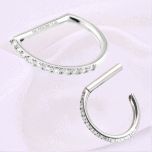 Aro, argolla en D cristal deluxe / Helix piercing, titanio grado implante