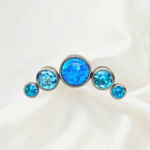 Joya cluster de opalo y cristal aguamarina bezel / Helix piercing, titanio grado implante