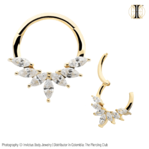 Aro, argolla frontal marquise con cristales blancos suizos / Oro sólido 14k / INVICTUS