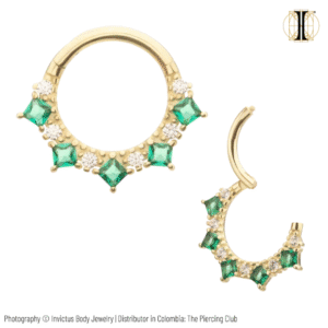 Aro, argolla frontal rombos con cristales verdes suizos / Oro sólido 14k / INVICTUS