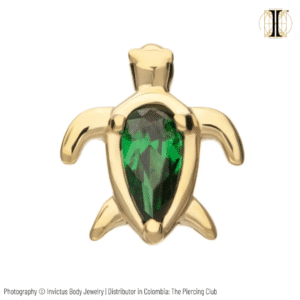 Joya tortuga con cristal Swarovski®/ Oro 14k / INVICTUS