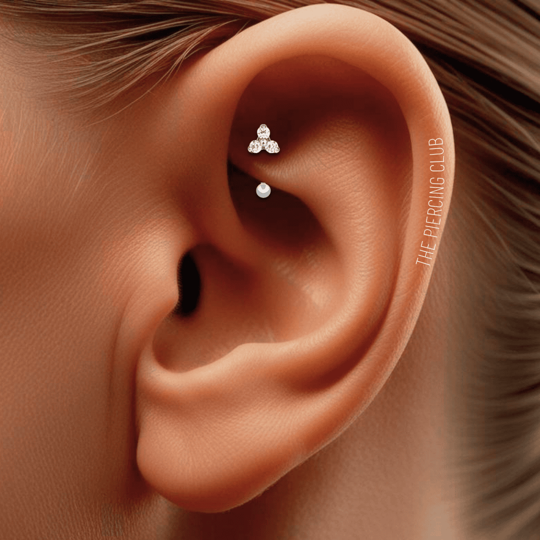 Joya trilogy cristal blanco deluxe / Rook piercing, titanio grado implante - Imagen 2