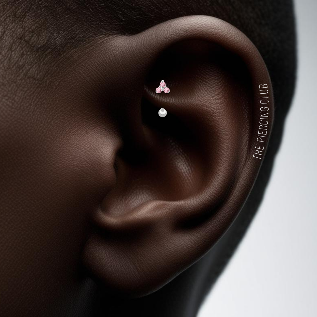 Joya mini trilogy cristal rosado deluxe / Rook piercing, titanio grado implante - Imagen 2